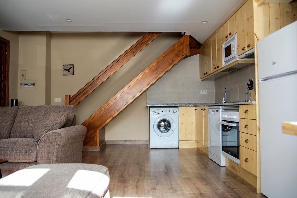 Apartamentos Snoe Mont Romies Salardú Zewnętrze zdjęcie