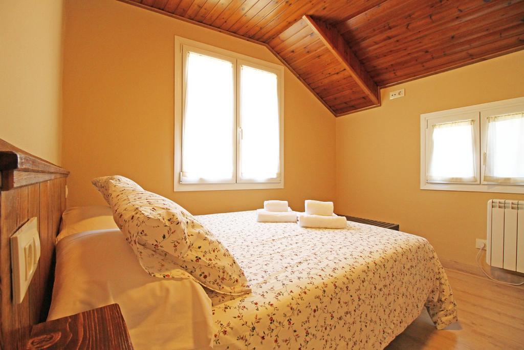 Apartamentos Snoe Mont Romies Salardú Zewnętrze zdjęcie